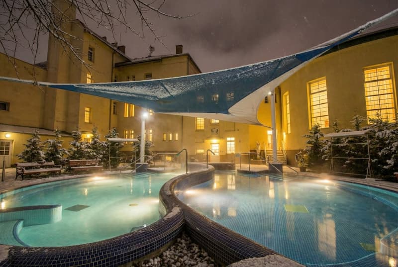 Dandár bath budapest