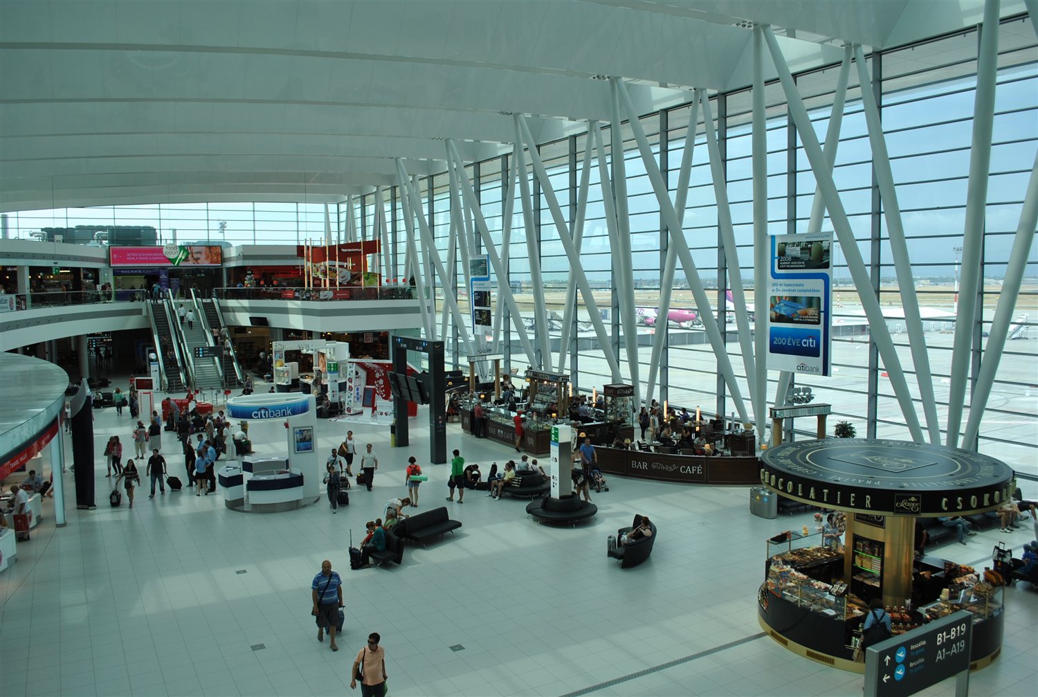 Terminal 2 SkyCourt check-in hall at Budapest Airport