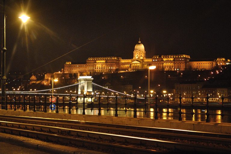 Budavári_palace