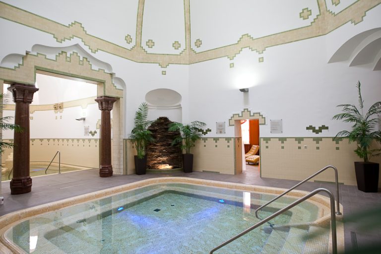 árpád bath székesfehérvár